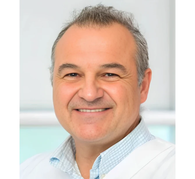 Dr. Juan Lanchares · Lanchares Dental