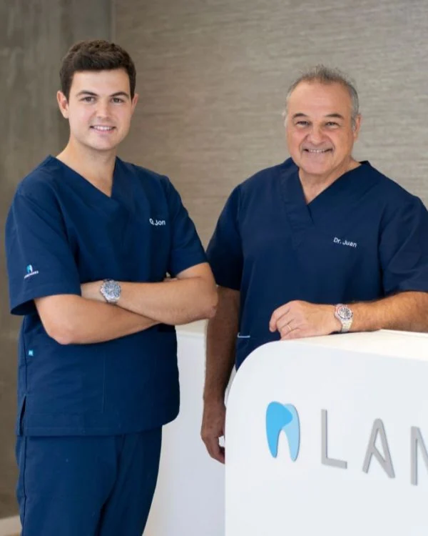 Juan eta Jon Lanchares klinikan